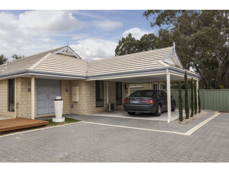 2/138A Queens Roads, South Guildford WA 6055