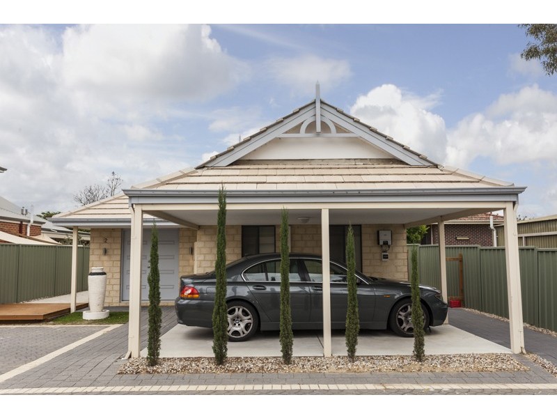 2/138A Queens Roads, South Guildford WA 6055