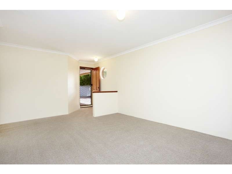 4/131 West Road, Bassendean WA 6054