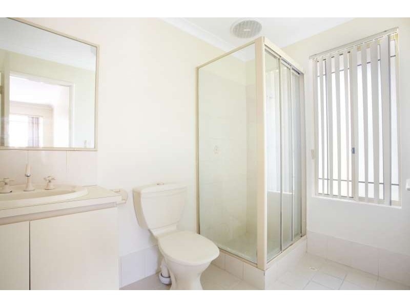 4/131 West Road, Bassendean WA 6054