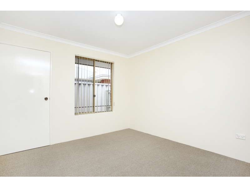 4/131 West Road, Bassendean WA 6054