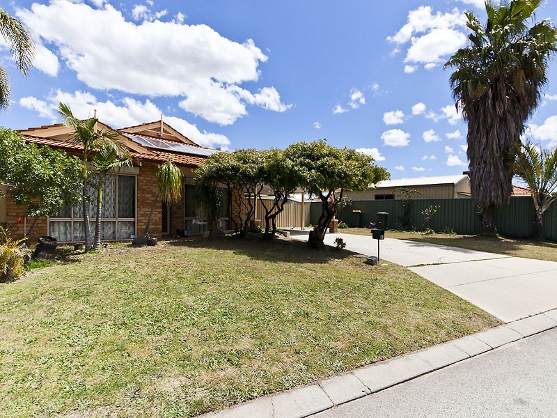 4 Kurrat Elbow, South Guildford WA 6055