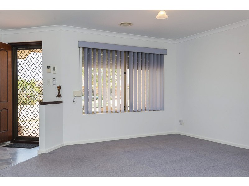 13 Werang Entrance, South Guildford WA 6055