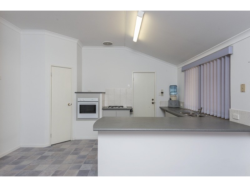 13 Werang Entrance, South Guildford WA 6055