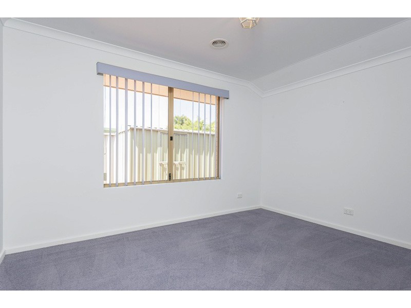 13 Werang Entrance, South Guildford WA 6055