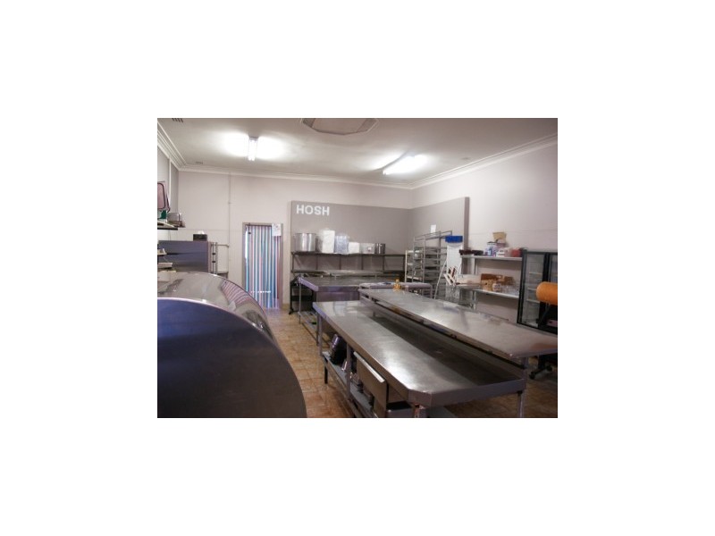 32 Hooley Road, Midvale WA 6056