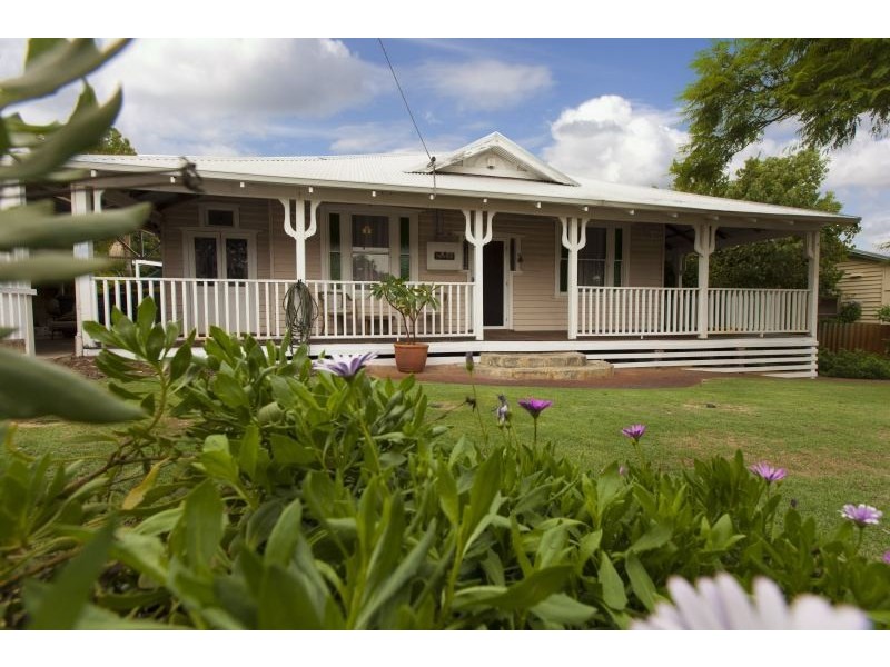 85 Parker Street, Bassendean WA 6054