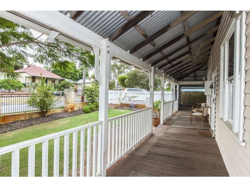 85 Parker Street, Bassendean WA 6054