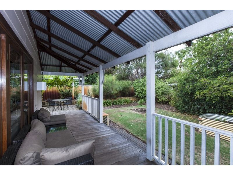 85 Parker Street, Bassendean WA 6054