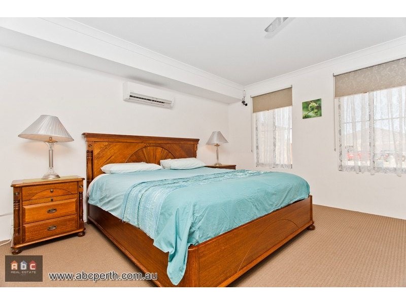 11 Yonga Way, South Guildford WA 6055