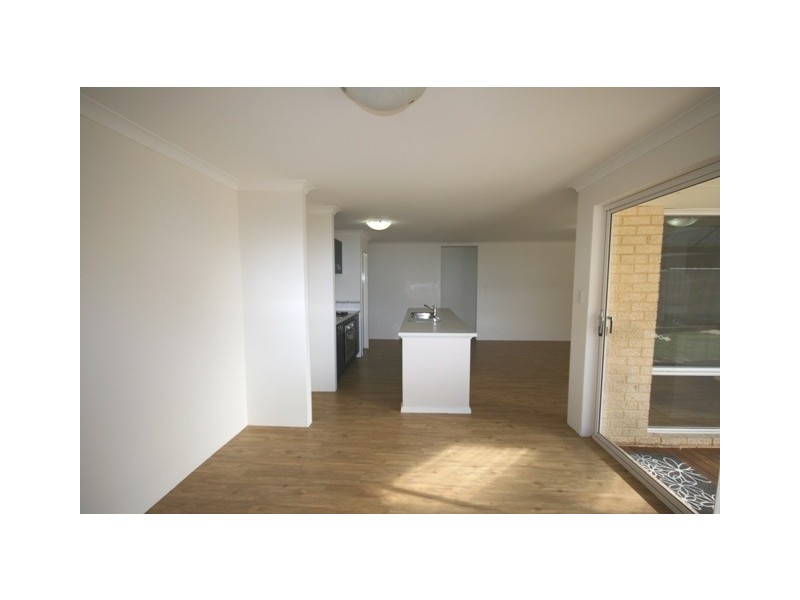 6 Centenary Court, Bassendean WA 6054