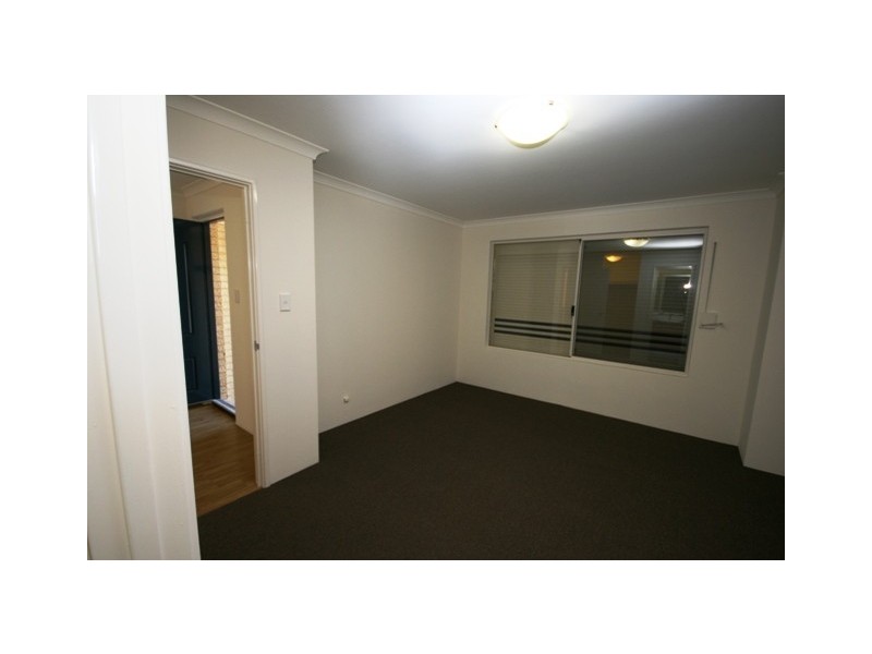 6 Centenary Court, Bassendean WA 6054