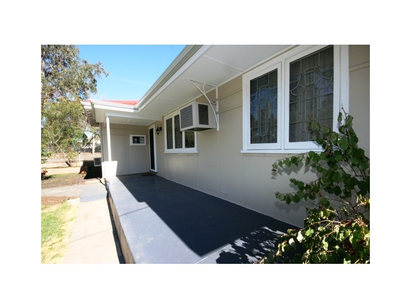 4 Victoria Street, Guildford WA 6055