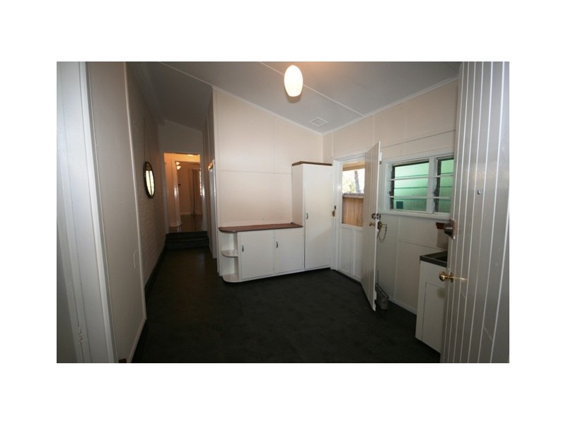 4 Victoria Street, Guildford WA 6055