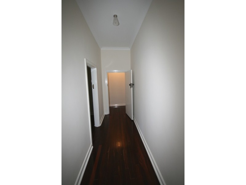 4 Victoria Street, Guildford WA 6055