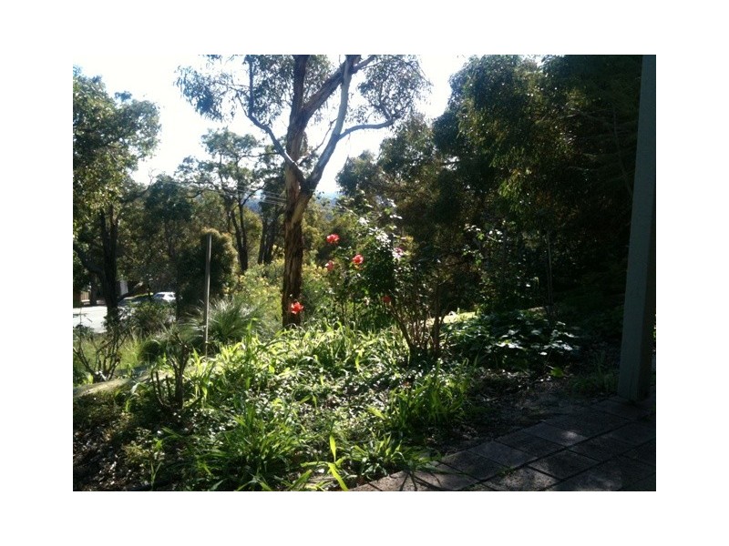 1 Gray Road, Gooseberry Hill WA 6076