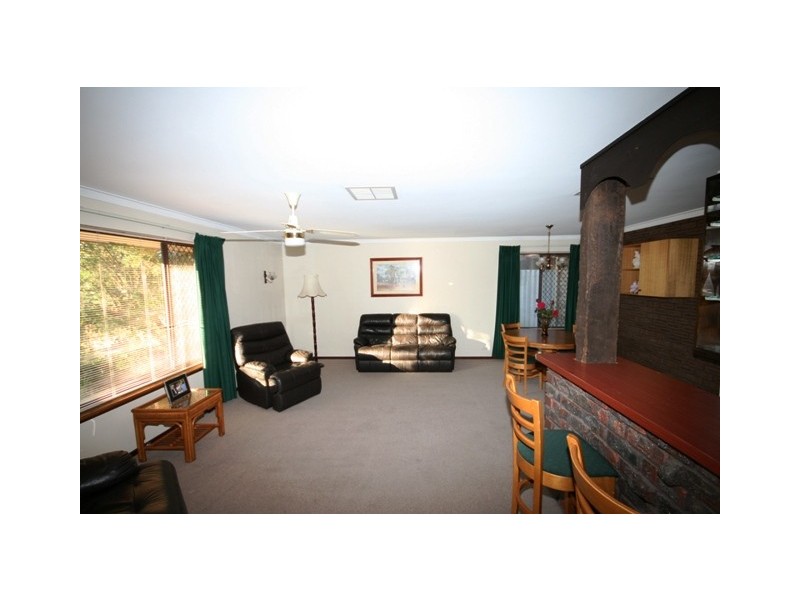 52 Thorburn Avenue, Beechboro WA 6063