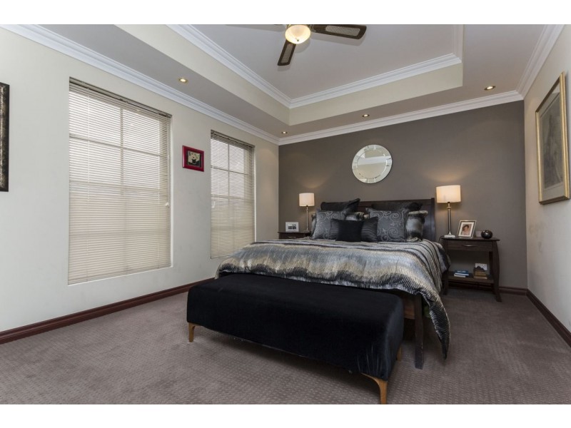 5 Januk Turn, South Guildford WA 6055