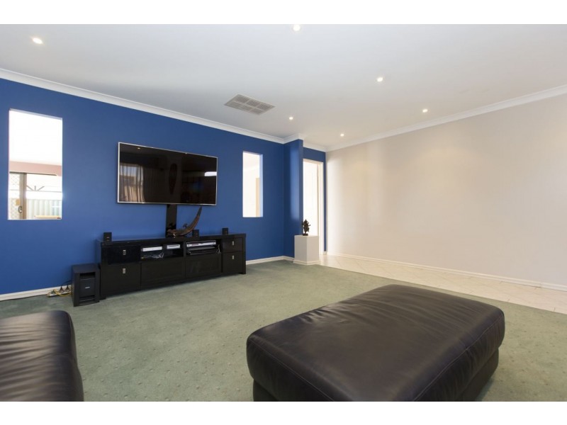 5 Elford Corner, High Wycombe WA 6057
