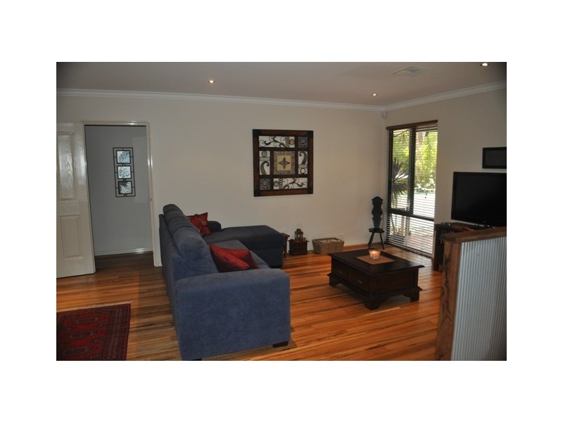 Kalamunda WA 6076