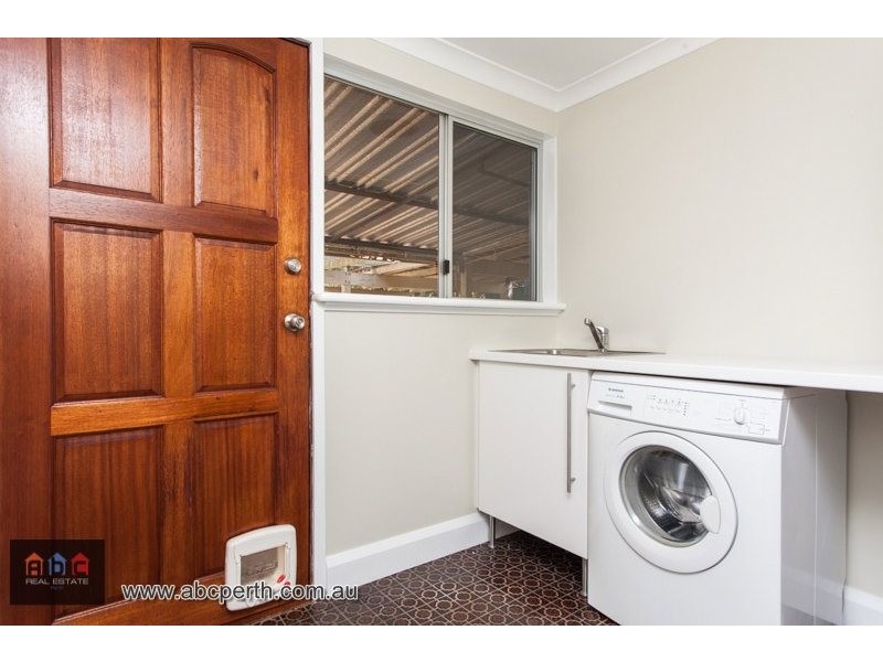 25 William Street, Midland WA 6056