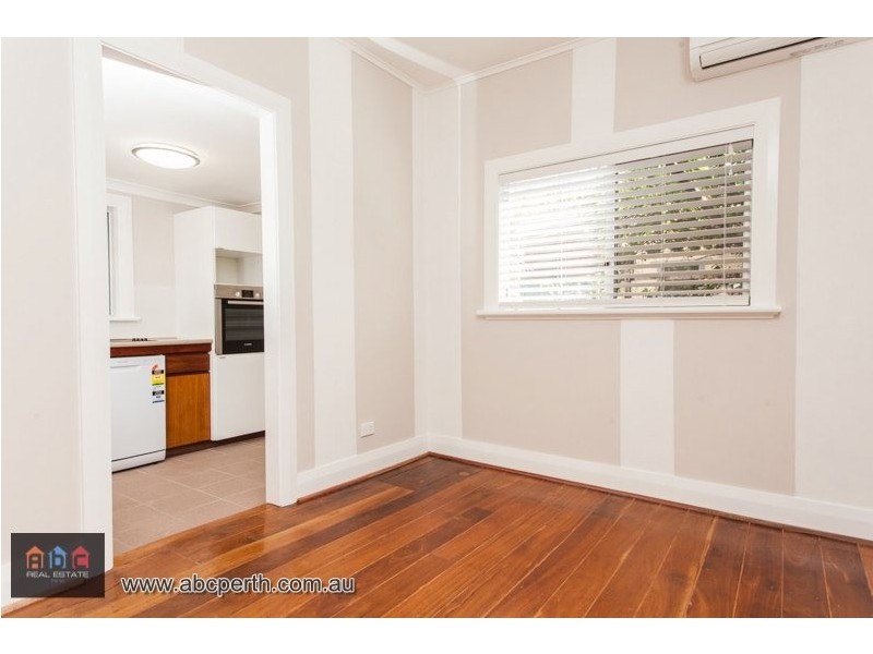 25 William Street, Midland WA 6056