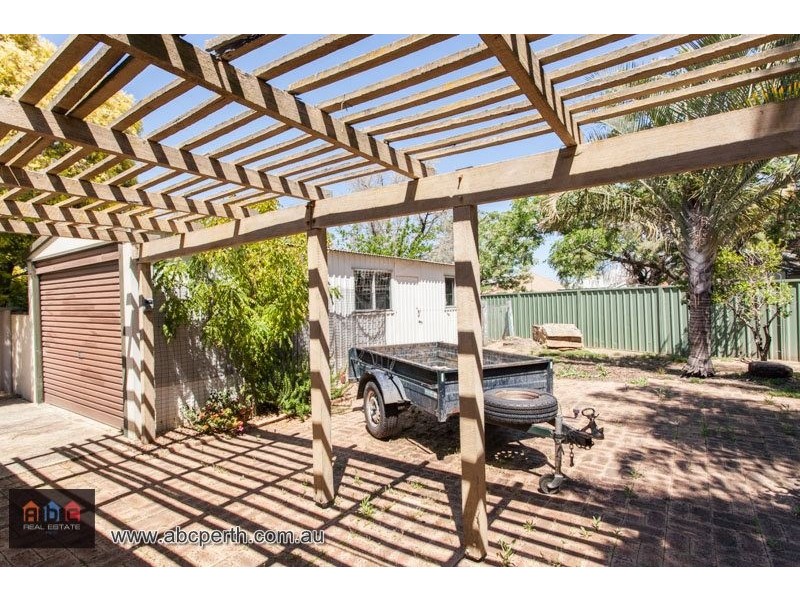 25 William Street, Midland WA 6056