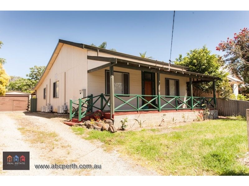 25 William Street, Midland WA 6056