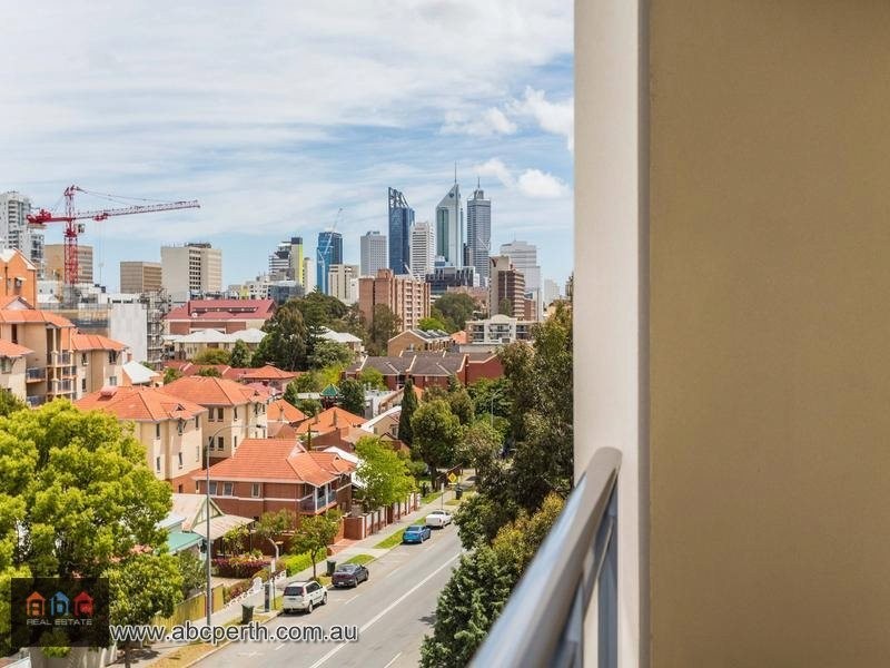 49/18 Wellington Street, East Perth WA 6004