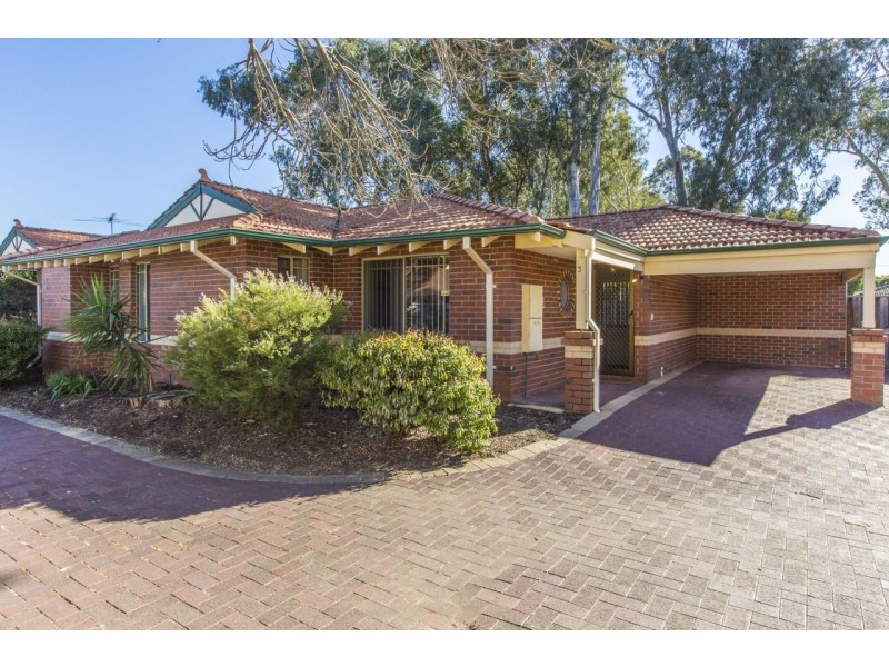 2/131 West Road, Bassendean WA 6054