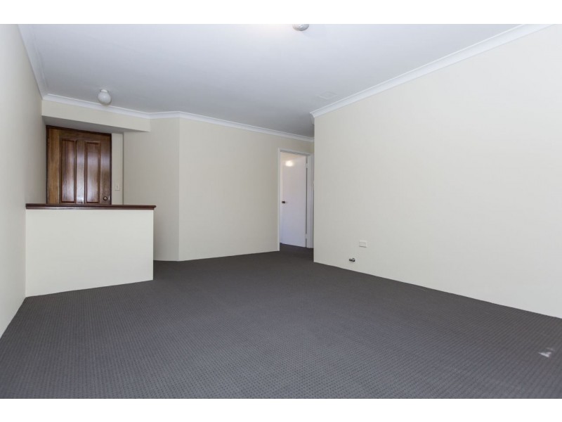 2/131 West Road, Bassendean WA 6054