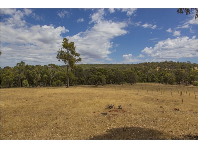 522 700 Reserve Road, Gidgegannup WA 6083