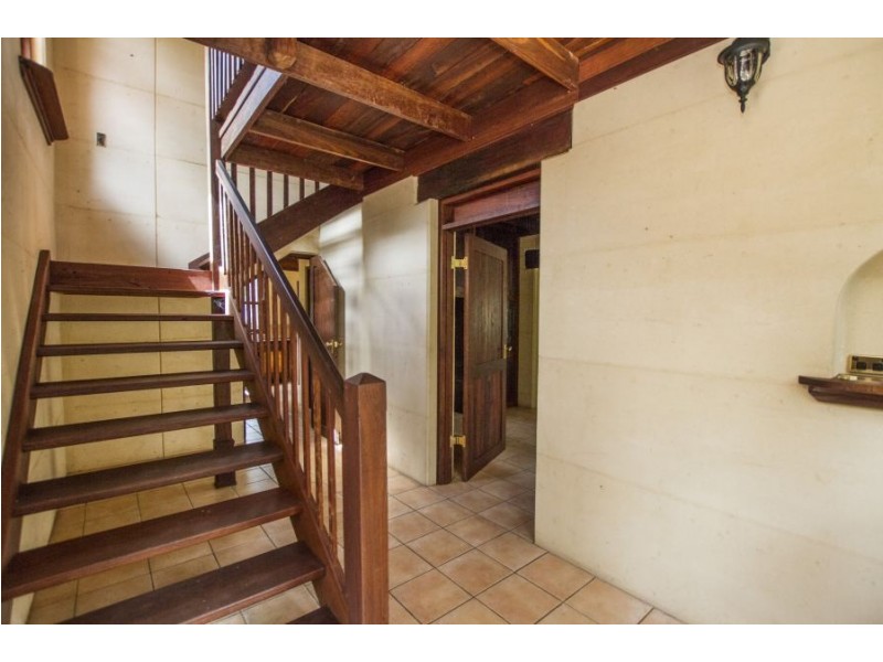 8 Ballymore Place, Gidgegannup WA 6083