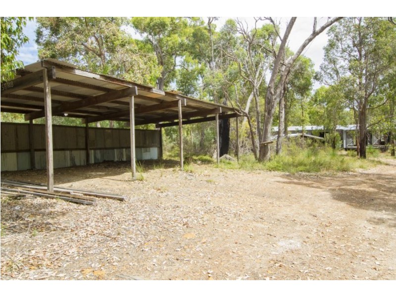 8 Ballymore Place, Gidgegannup WA 6083