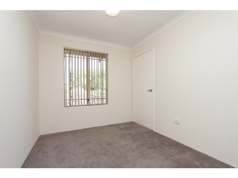 1/131 West Road, Bassendean WA 6054
