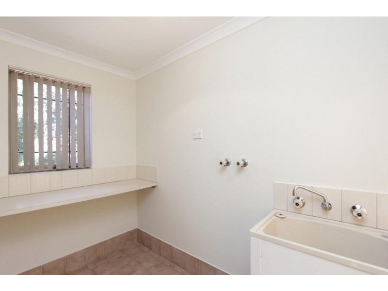 1/131 West Road, Bassendean WA 6054