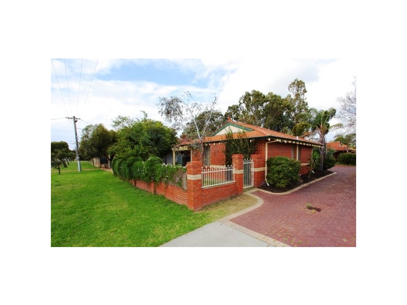 1/131 West Road, Bassendean WA 6054