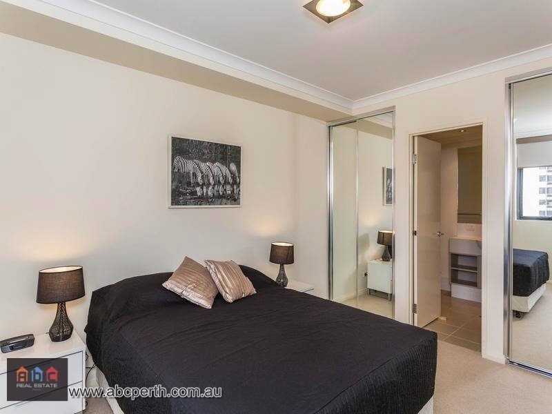 49/18 Wellington Street, East Perth WA 6004