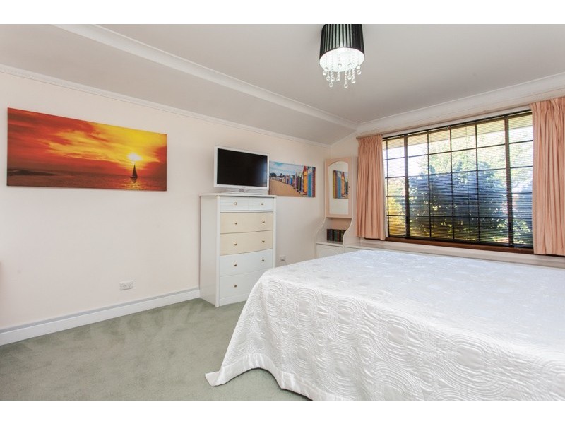 50 Wicks Street, Eden Hill WA 6054