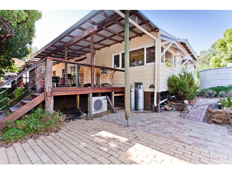 1250 Cook Street, Mount Helena WA 6082