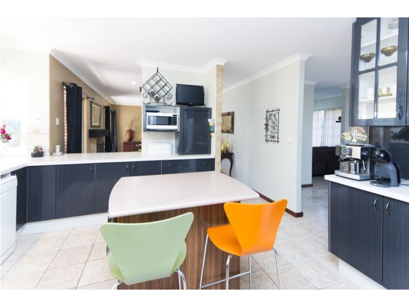 103 Ridgewood loop, Bullsbrook WA 6084