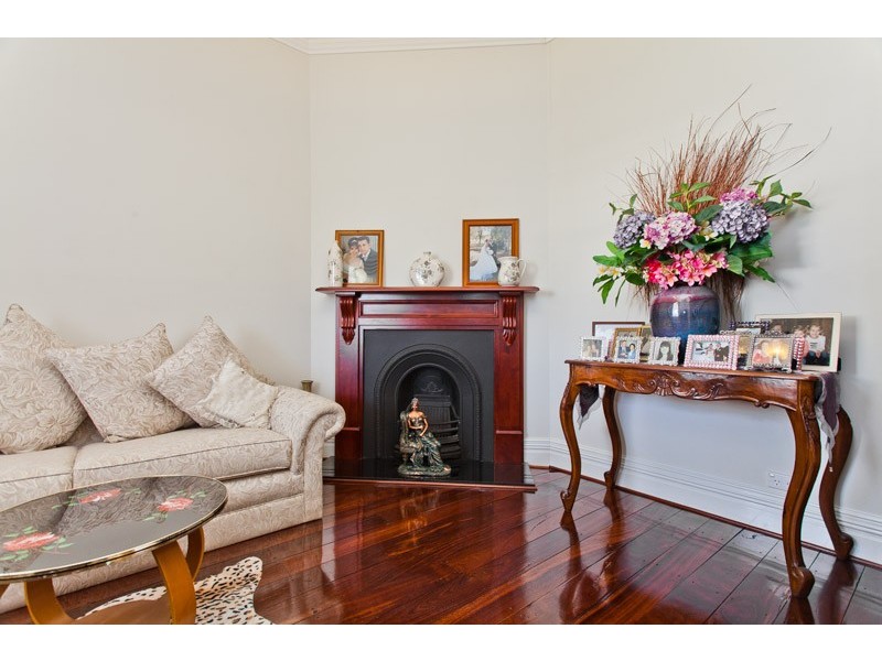 11 scott street, Guildford WA 6055