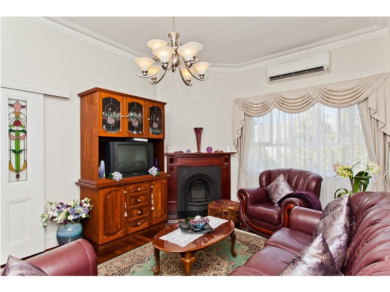 11 scott street, Guildford WA 6055