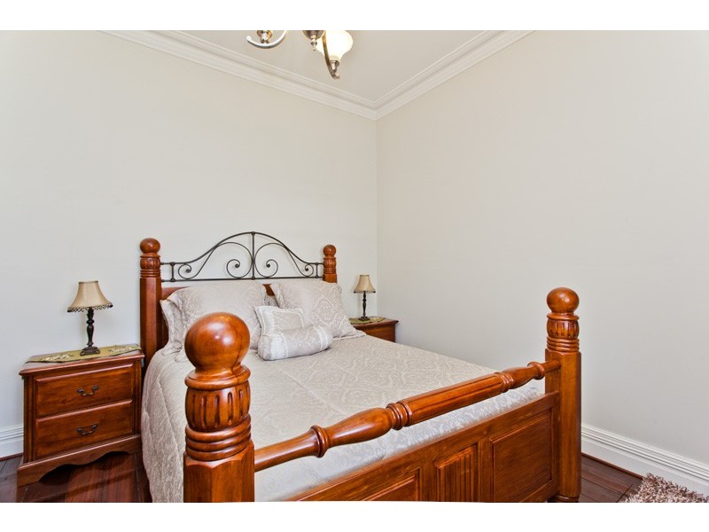 11 scott street, Guildford WA 6055