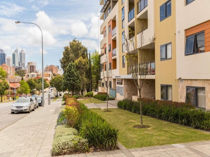10-18 Wellington Street, East Perth WA 6004