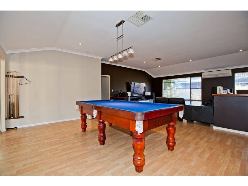 1 Kensington  Street, Bellevue WA 6056