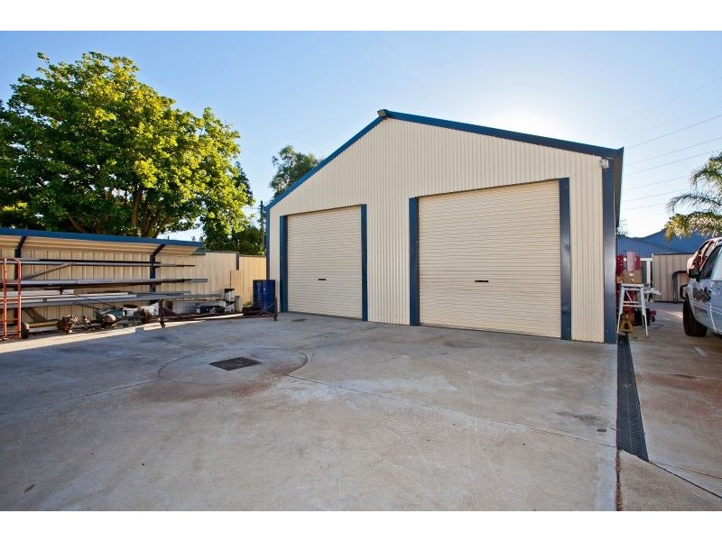 1 Kensington  Street, Bellevue WA 6056