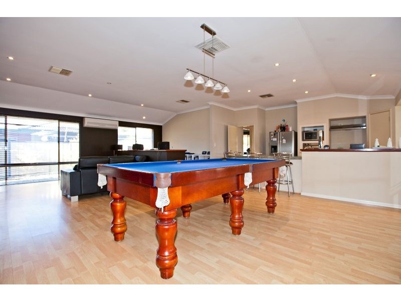 1 Kensington  Street, Bellevue WA 6056