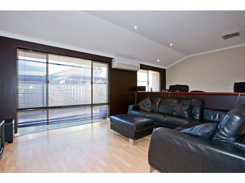 1 Kensington  Street, Bellevue WA 6056