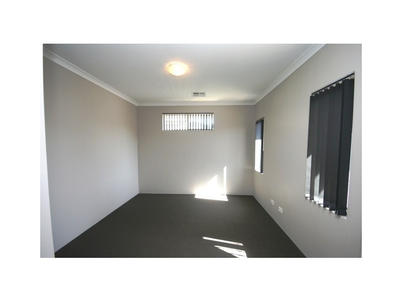 35A Western Avenue, High Wycombe WA 6057